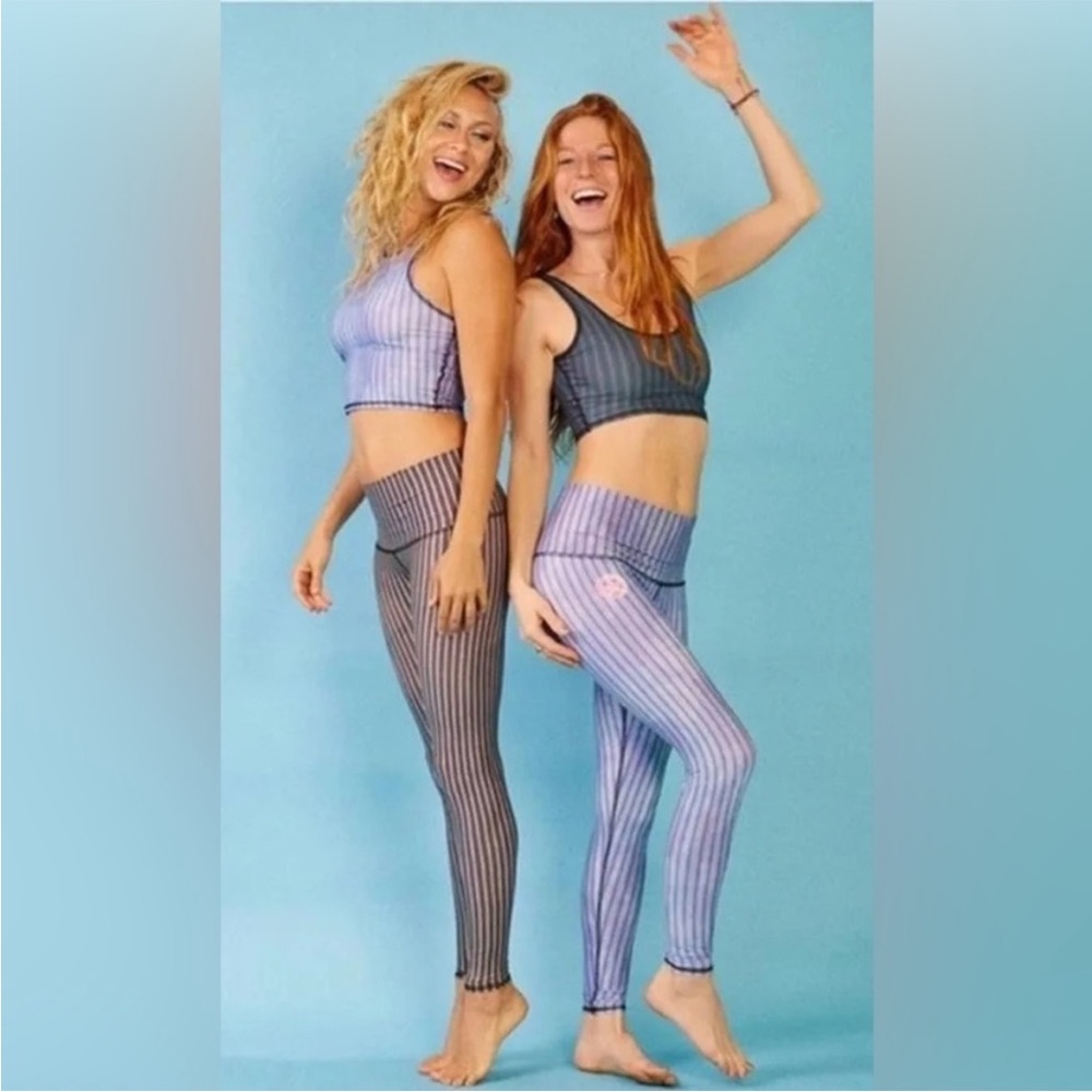 Teeki Tribe Blue Striped Leggings “Hot Pants” w/matching leg warmers - Picture 2 of 10